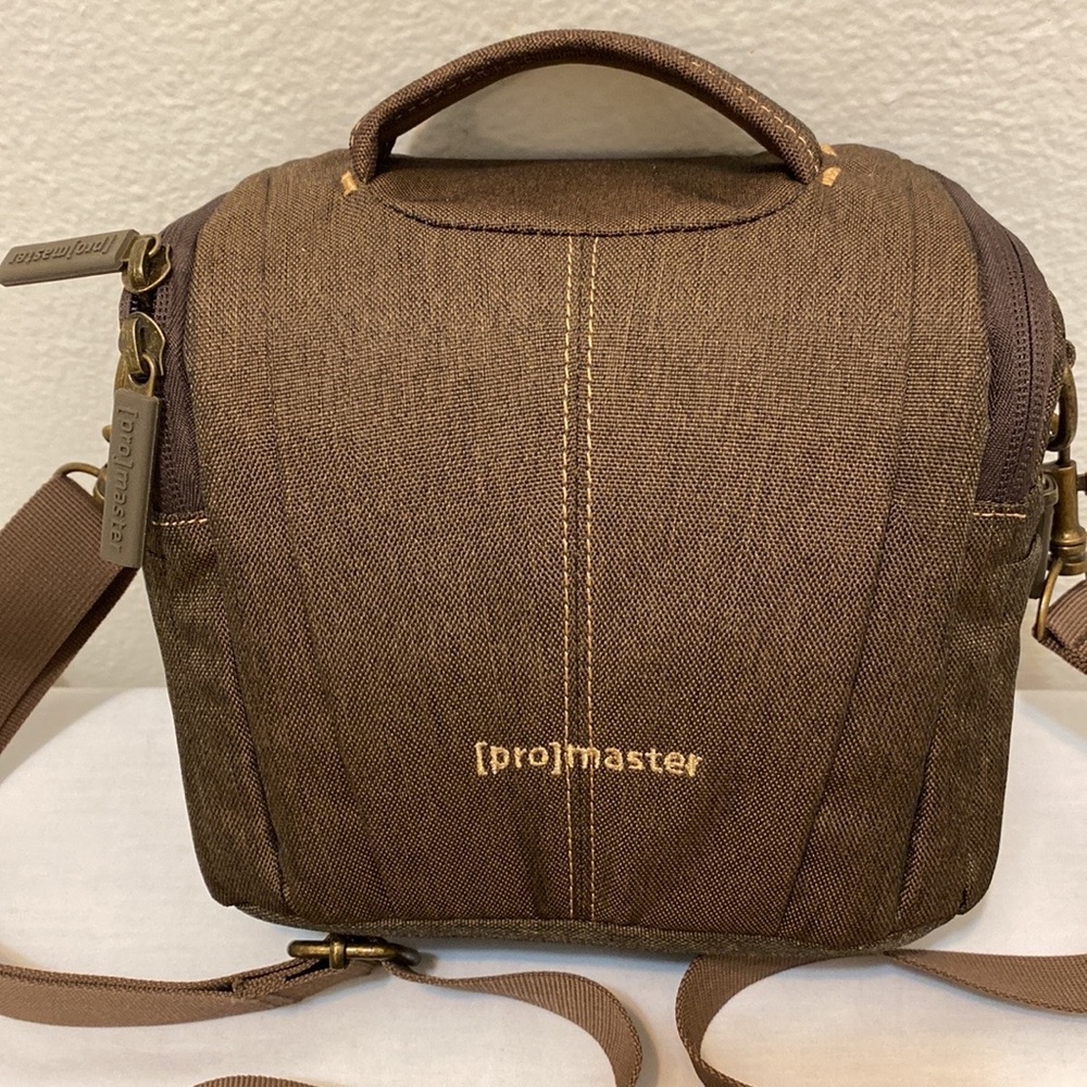 Pro master Impulse Sling Camera Bag Small Padding Bag